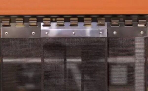 Heavy duty strip mesh 200mm overlap Heavy duty strip mesh fly screen